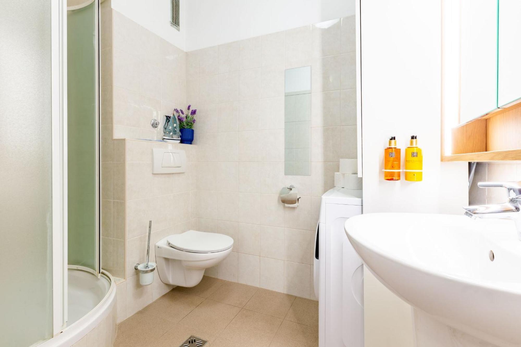Amarena With Parking Apartment Zadar